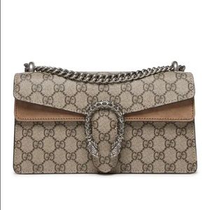 Gucci Dionysus GG Supreme Shoulder Bag